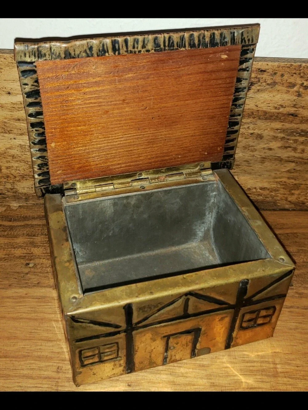 Vintage Linton Tea ChestHand Crafted & Made In England